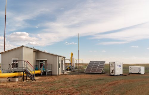 Hybrid BESS - Containerized Microgrid & Power Systems